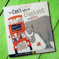 Libro de cuentos con elefante en la portada
