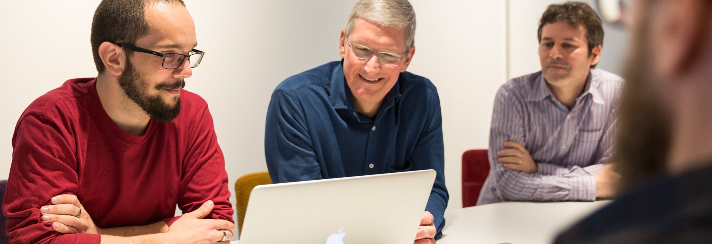 Tim Cook with Jose Perez and David Niemeijer